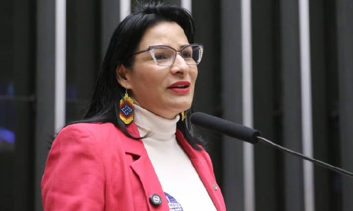 Comissão aprova garantir divórcio póstumo a vítimas de feminicídio
