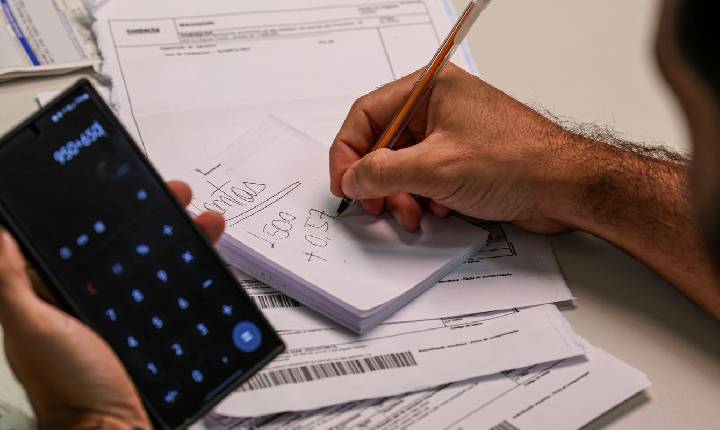 Estratégias de consumo aumentam volume de endividamento