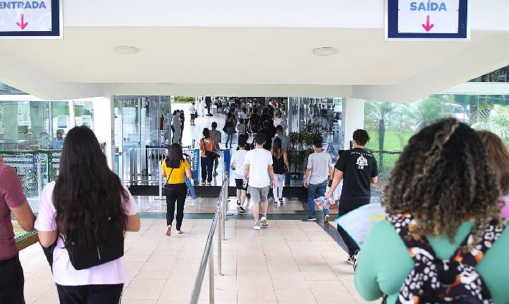 Inscrições para o Fies do segundo semestre começam na terça-feira