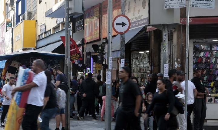 Prefeitura de São Paulo promove mutirão com 2,5 mil empregos 