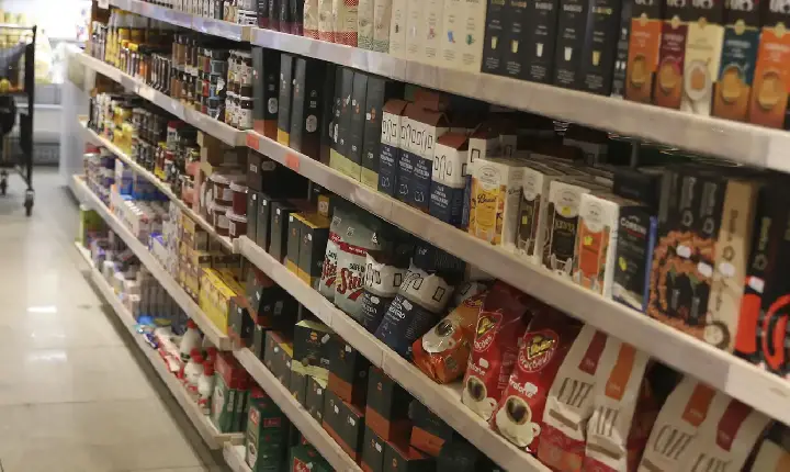 Vendas do varejo avançam 0,6% e atingem novo recorde em fevereiro