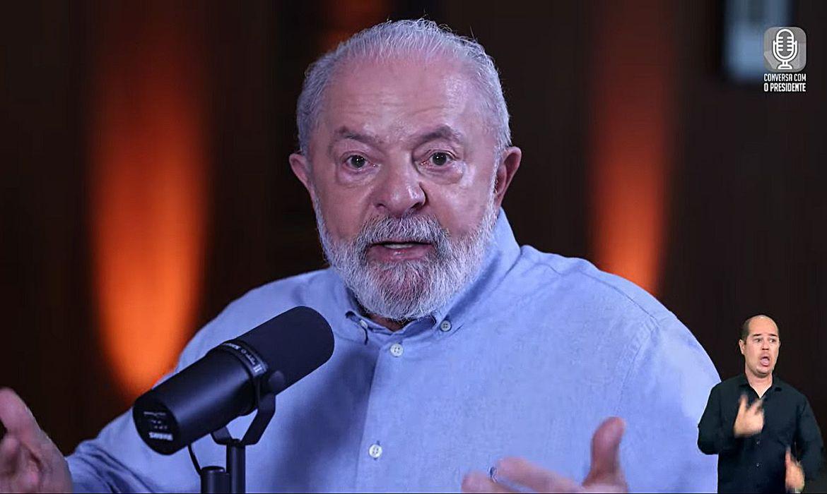 Lula se diz otimista sobre cirurgia no quadril