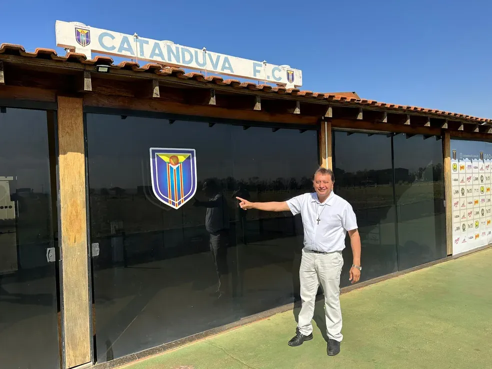 O Padre Osvaldo disse que o ser humano é o maior patrimônio do 