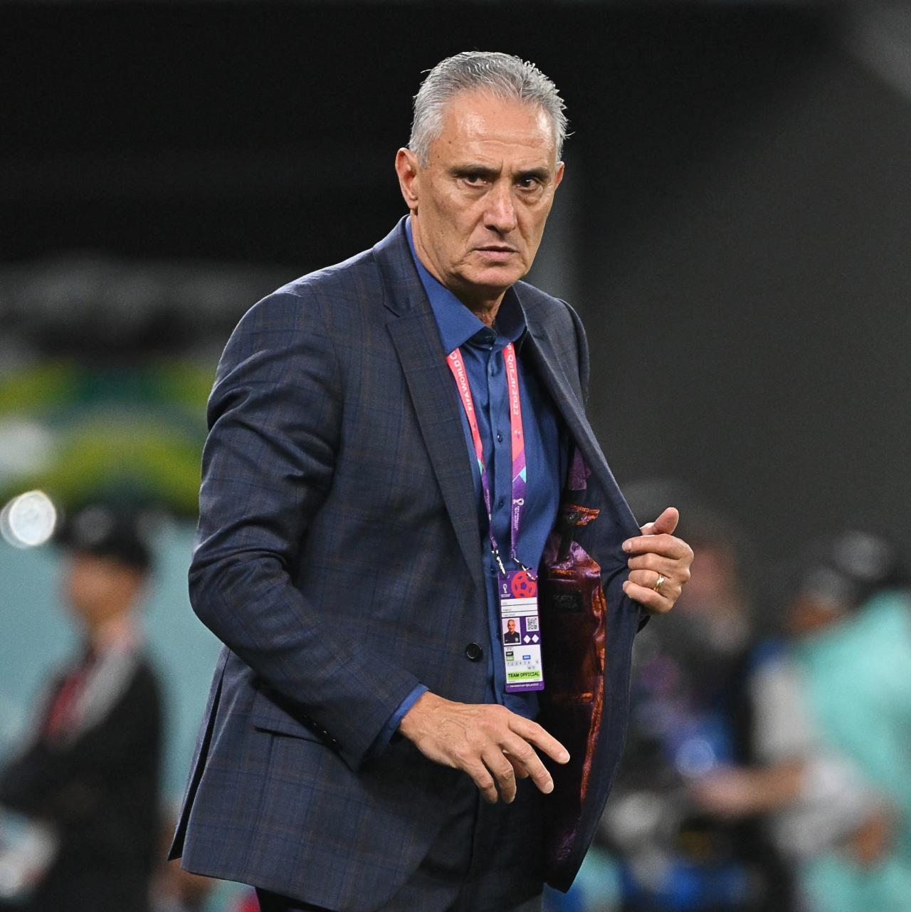 Tite diz sim ao Flamengo e aguarda assinatura de contrato