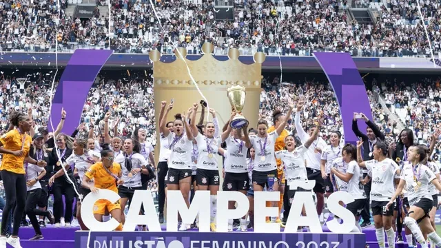 Corinthians goleia São Paulo, é campeão do Paulistão Feminino