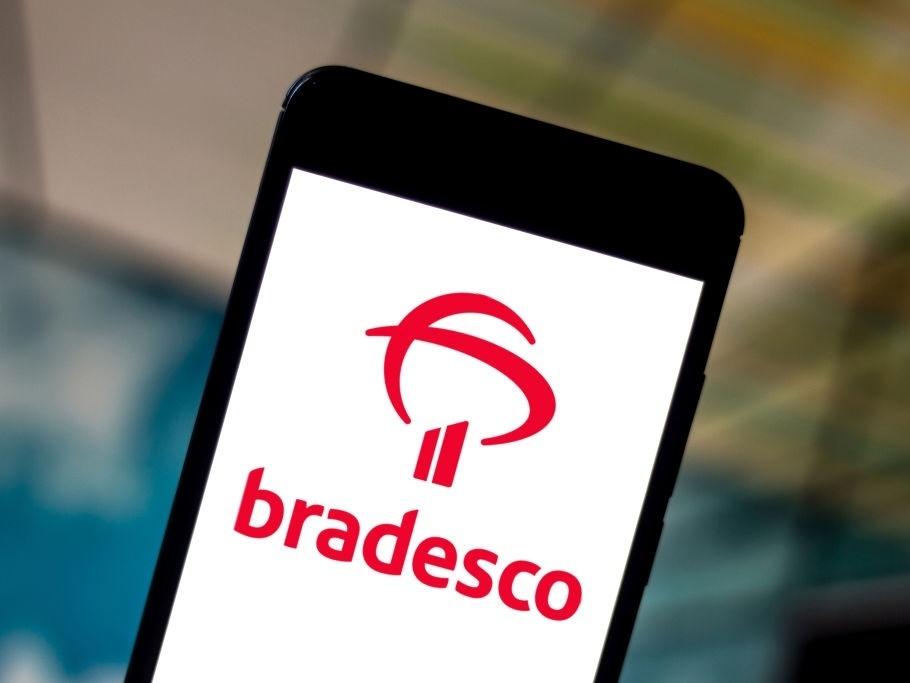 Correntistas relatam erro que faz dinheiro sumir das contas do Bradesco