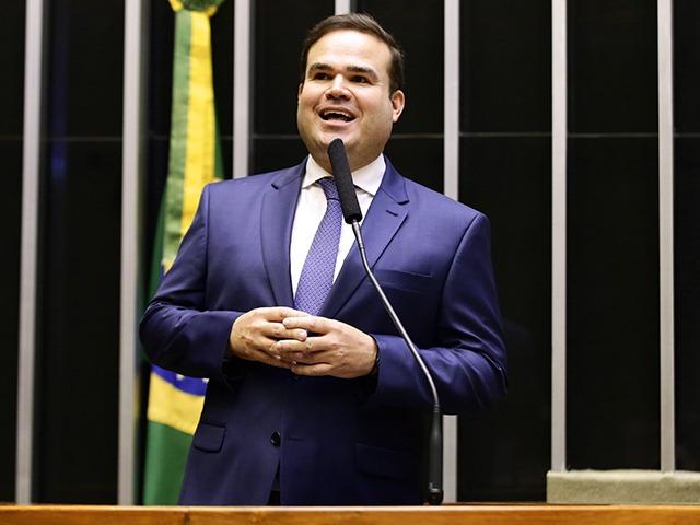 Ex-deputado federal, Cacá Leão é cotado para vice-presidência da Caixa e pode deixar gestão em Salvador
