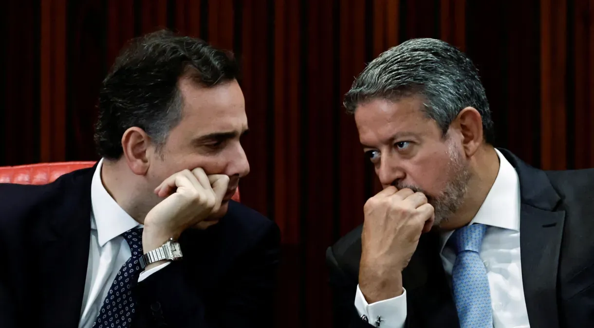 Propostas prioritárias do governo são usadas por sucessão de presidência no Congresso