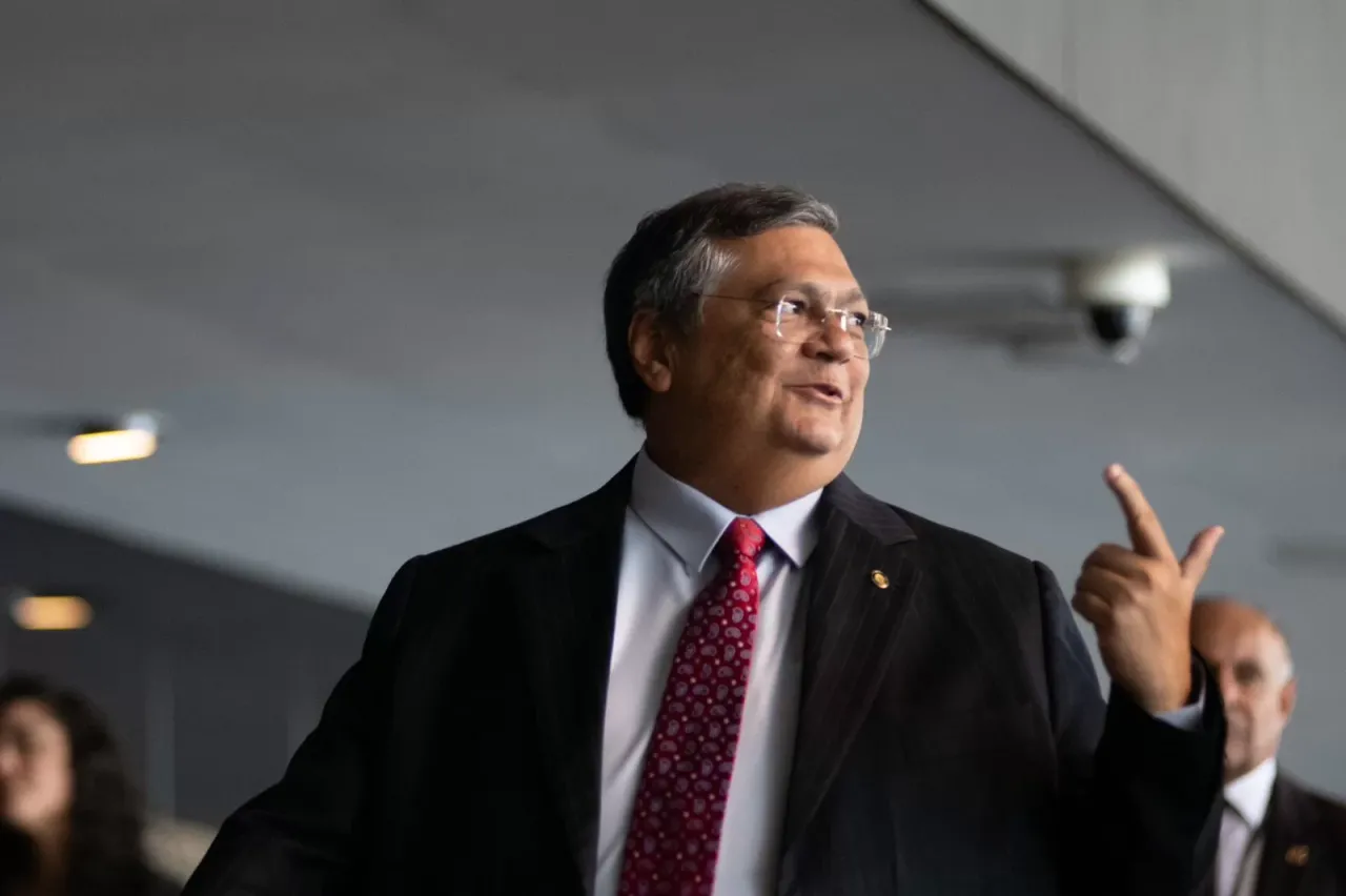 Com relatórios na CCJ, Senado corre para aprovar Dino e Gonet