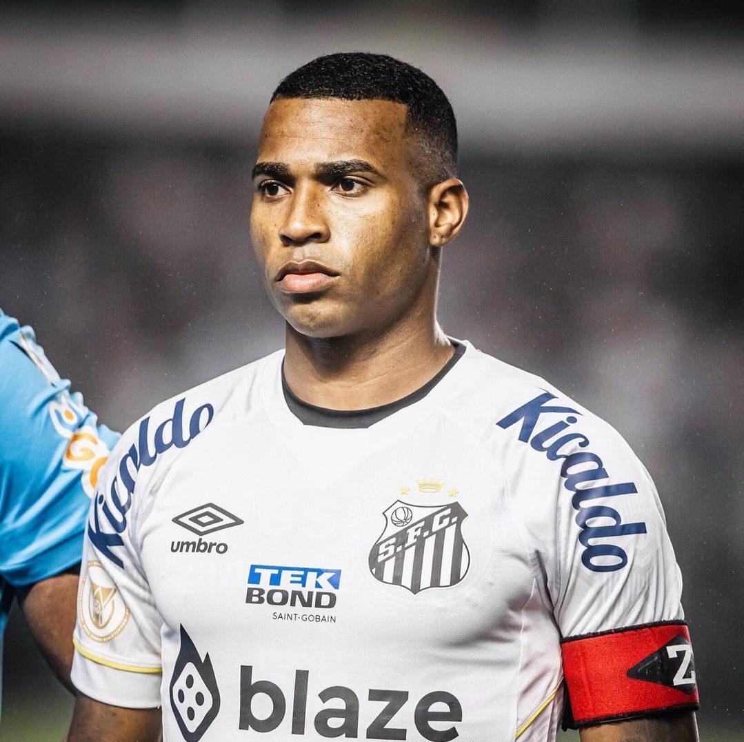Bahia acerta compra do volante Jean Lucas, do Santos e entra na briga pro Ferreirinha do grêmio