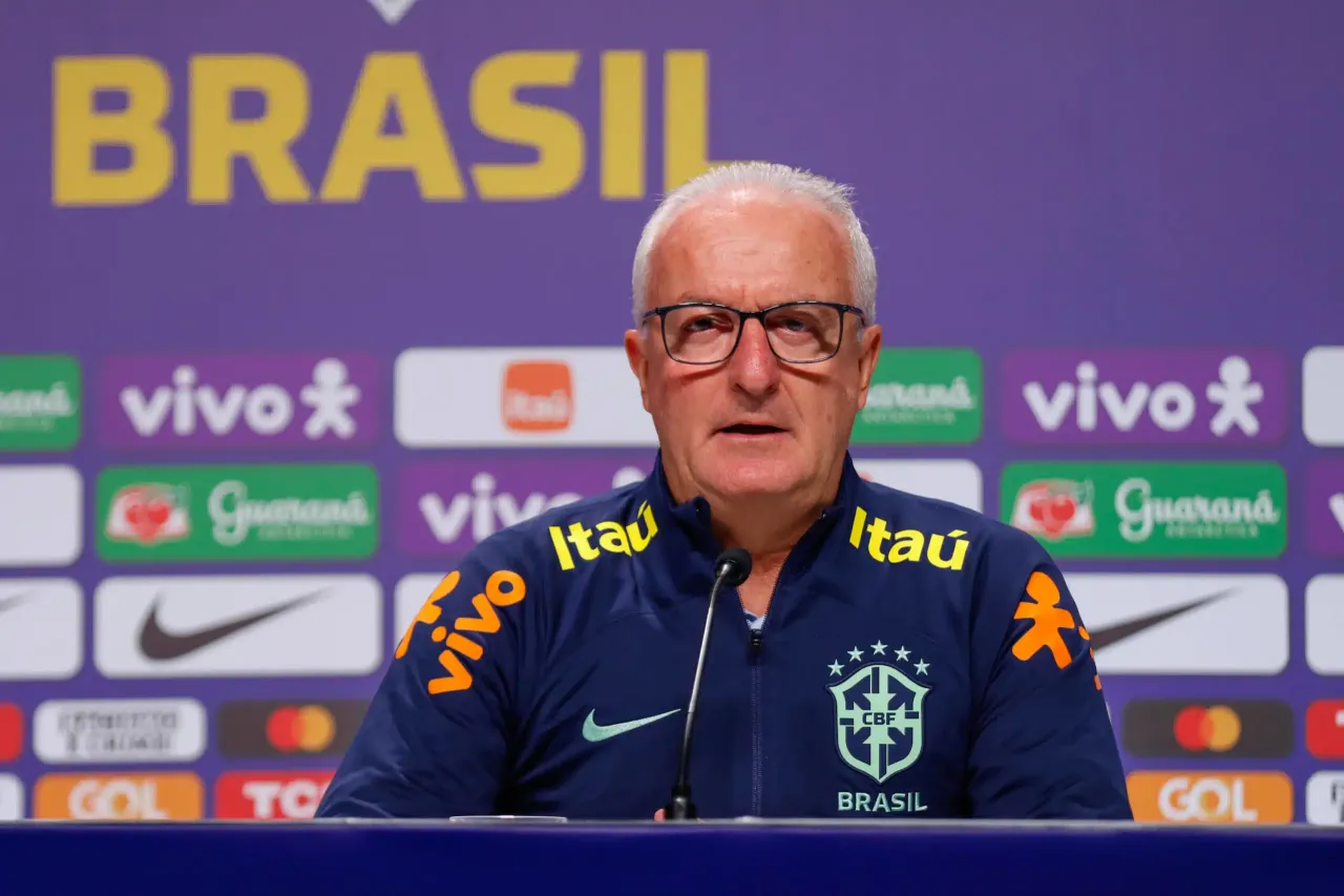 Ednaldo Rodrigues oficializa Dorival Júnior como novo técnico da Seleção Brasileira