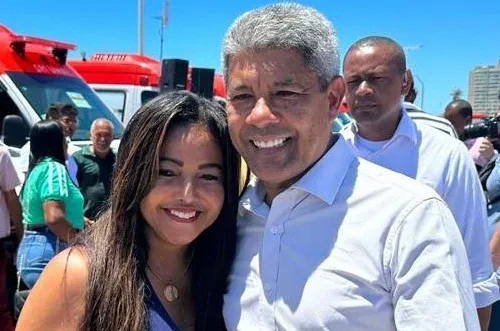 Governador Declara Apoio a Marivalda: Candeias Define Rumos para Eleições Municipais