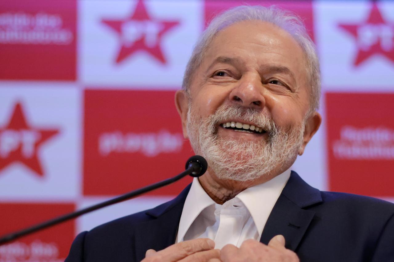 Lula fala da importância de eleger vereadores e prefeitos, citando Vitória da Conquista e Feira de Santana
