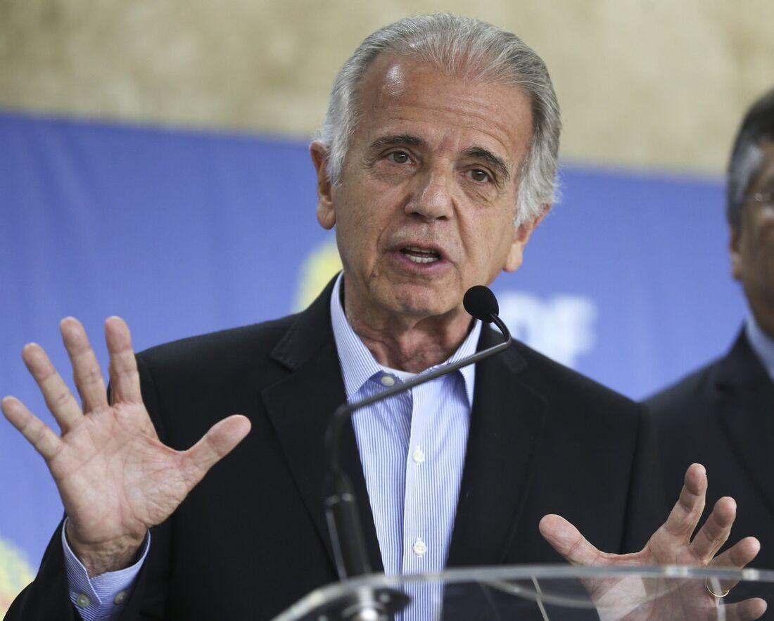 Ministro da Defesa, José Múcio, diz que forças armadas não queriam um golpe nos atos do dia 8 de janeiro.