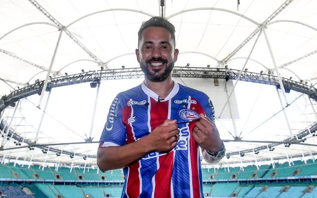 Novo camisa 10 do Bahia, Everton Ribeiro chegou a Salvador