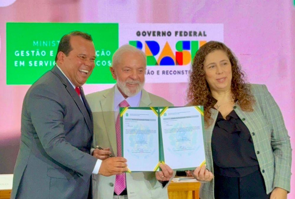 Geraldo Júnior participa do lançamento do Programa Imóvel da Gente, em Brasília.