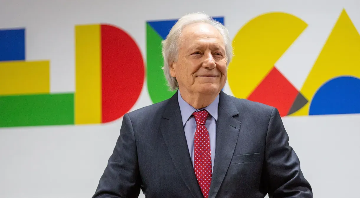 Lewandowski toma posse na Justiça e deve defender novas regras para big techs