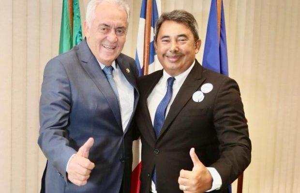 Pré-candidato a prefeito de Juazeiro, Tom Zé (PT), visitou Brasília e manteve contatos com ministros, senadores, deputados e outras lideranças.