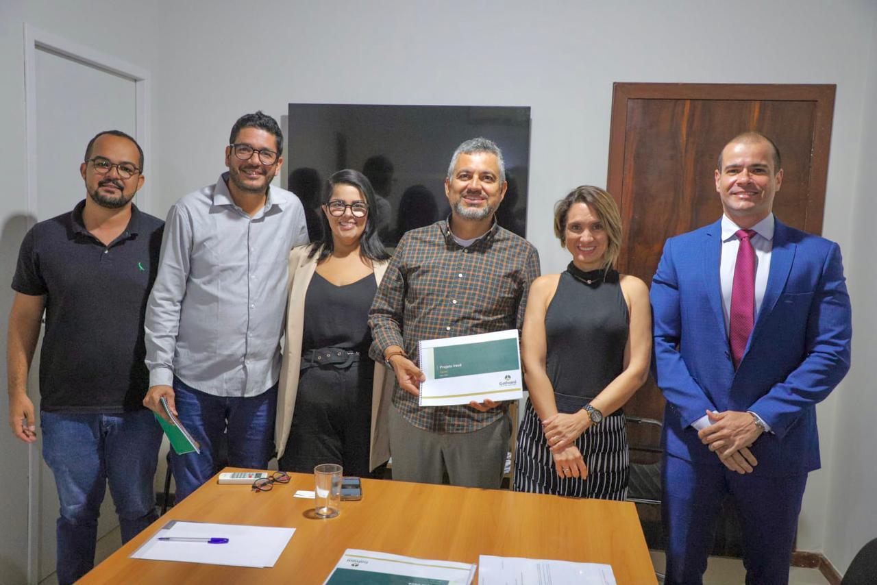 Prefeito Elmo Vaz celebra investimentos de 340 milhões em nova fase da Galvani em Irecê