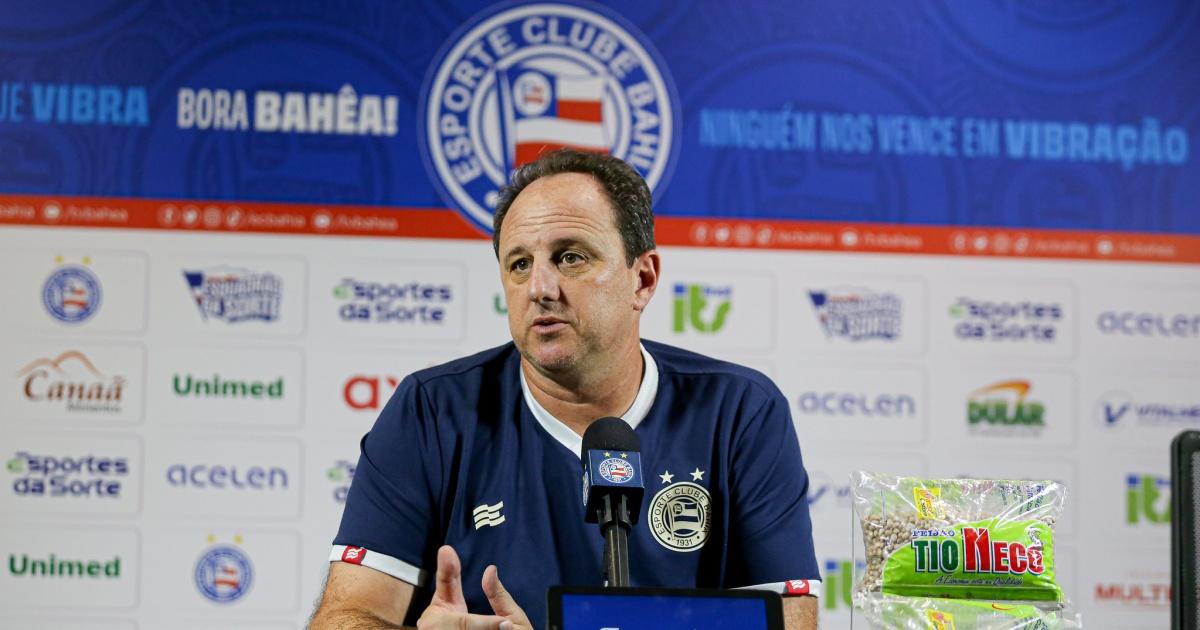 Rogério Ceni aponta evolução física de Cicinho no Bahia: 