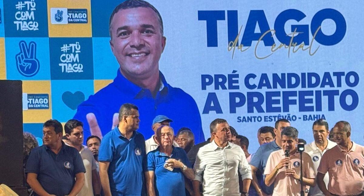 ACM Neto lança pré-candidatura de Tiago Dias, Tiago da Central, à prefeito do município de Santo Estêvão.