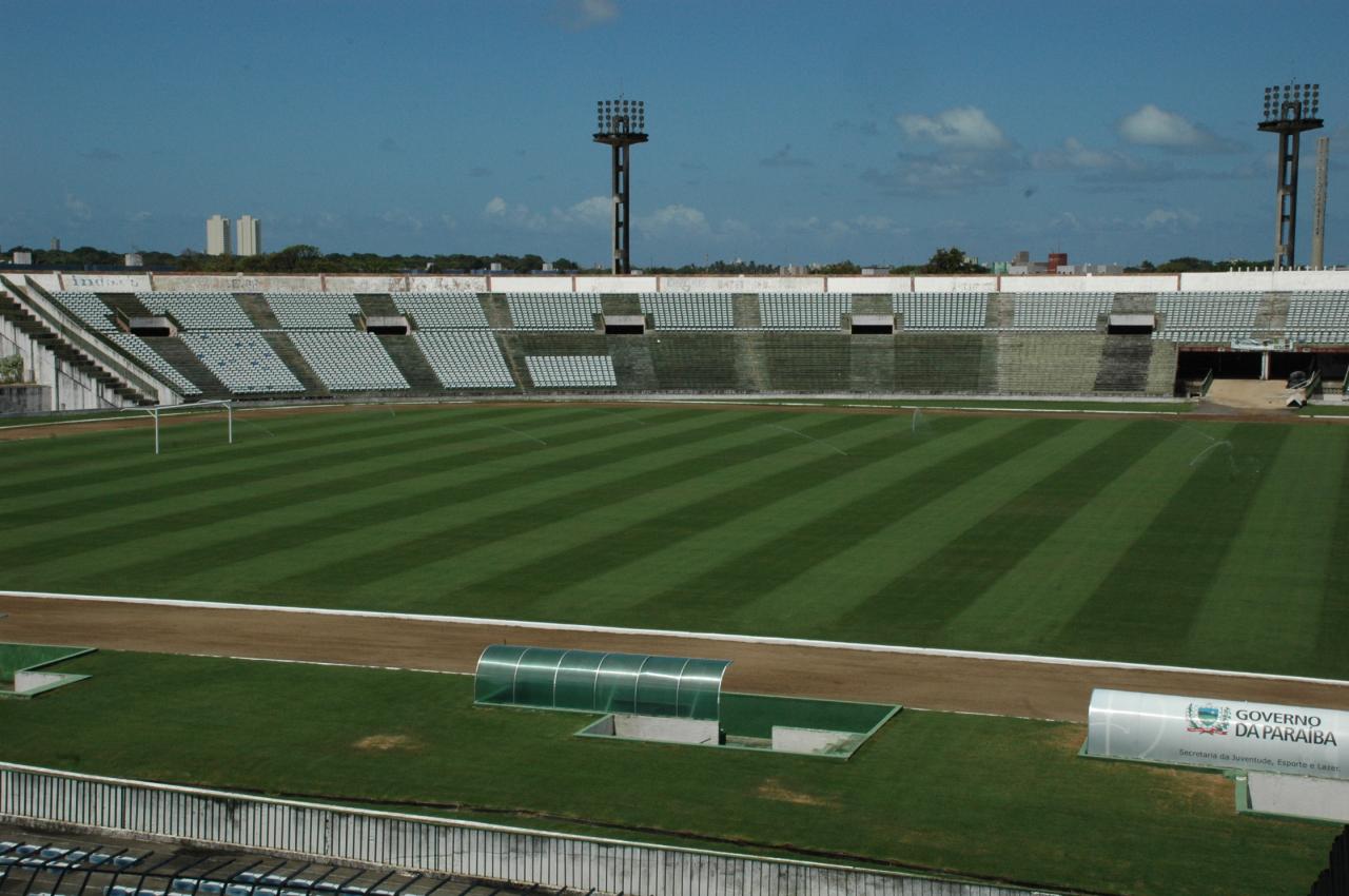 Bahia viajou com time sub-20 para enfrentar o Botafogo- PB no Almeidão