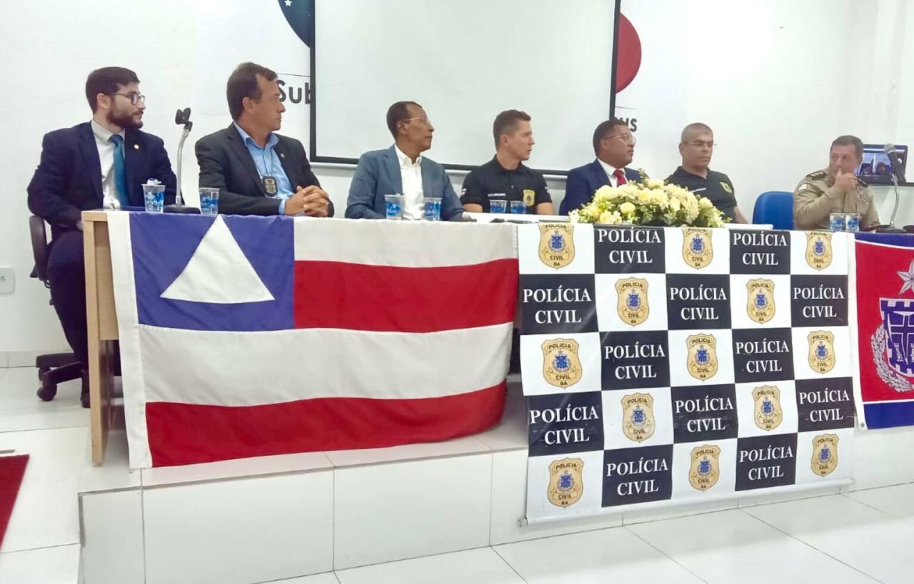 O delegado Fábio Santos da Silva assumiu o cargo de Coordenador Regional da 4ª Delegacia de Polícia do Interior, em SAJ.