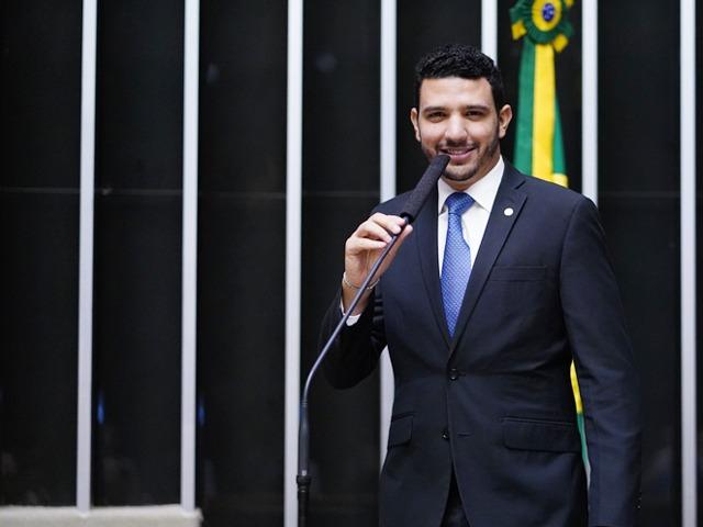 O deputado federal Neto Carletto (PP) é novo vice-líder do governo na Câmara dos Deputados.