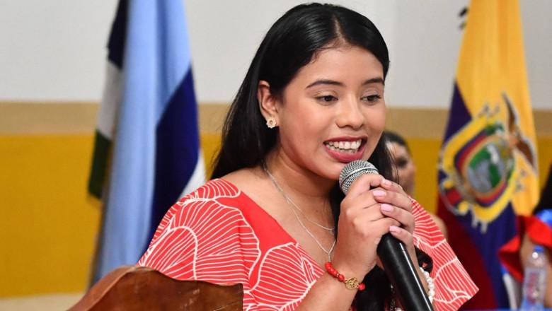 Prefeita mais jovem do Equador é encontrada morta a tiros.