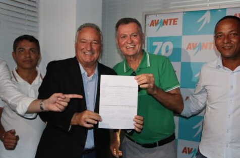 PREFEITO SE FILIA AO AVANTE