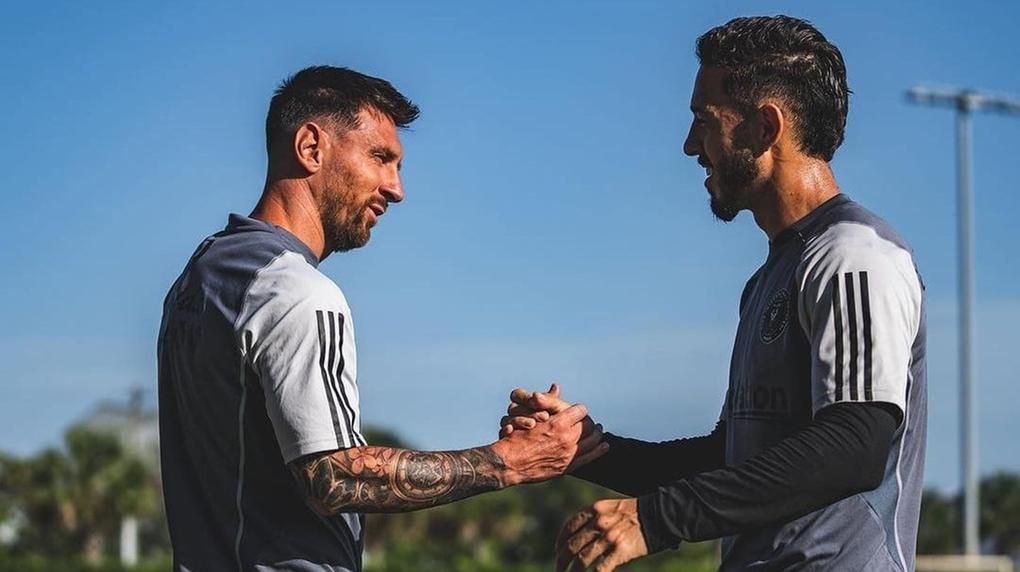 Vitória acerta contratação do meia Jean Mota, ex parceiro de Messi no Inter Miami