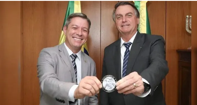 Bolsonaro recebe Título de Cidadão Honorário de Alagoas nesta sexta às 17h.