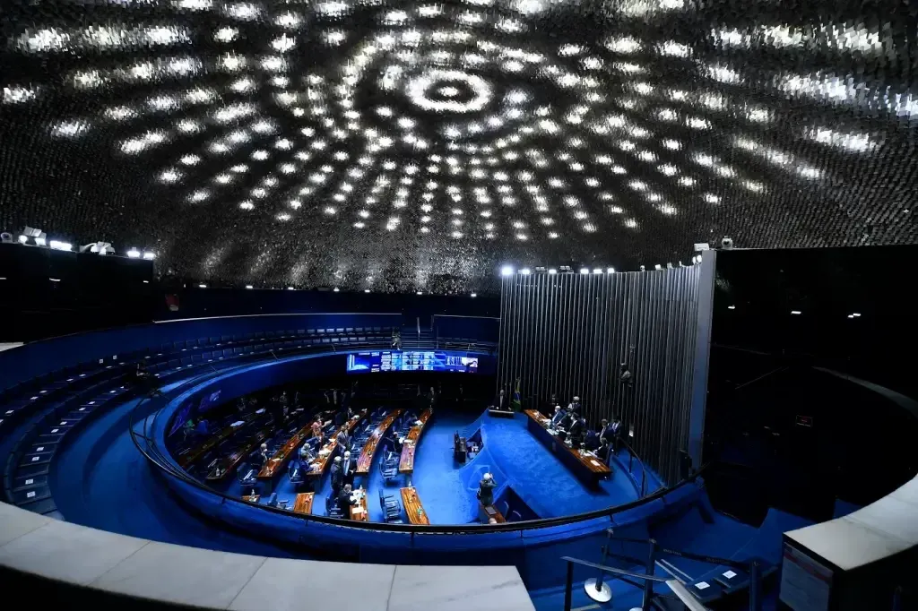 Dois em cada três senadores eleitos no Acre desde 1986 são herdeiros políticos.
