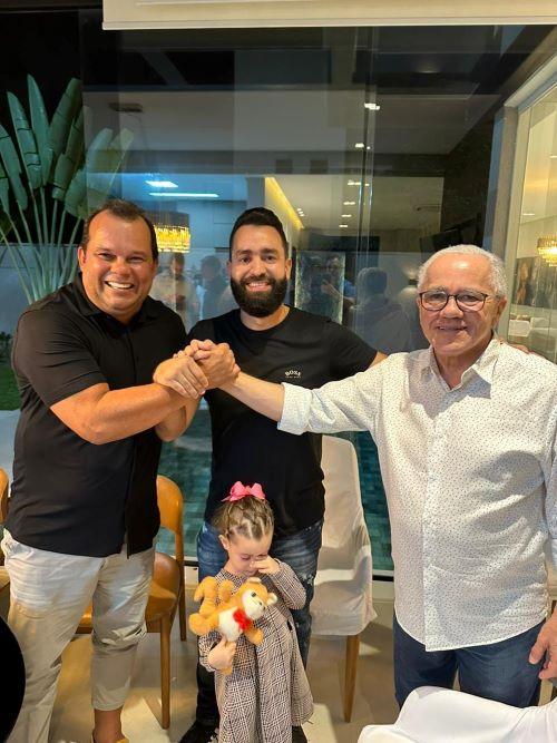 Elder Fontes consolida aliança com quatro partidos para as eleições municipais