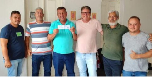 EMPRESÁRIO ZENELDO MATOS DESISTE DE CANDIDATURA, OPOSIÇÃO CONTINUA SEM RUMO