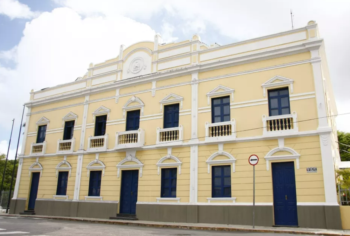 José Sarto anuncia 17 novos secretários após exoneração de aliados para a eleição em Fortaleza