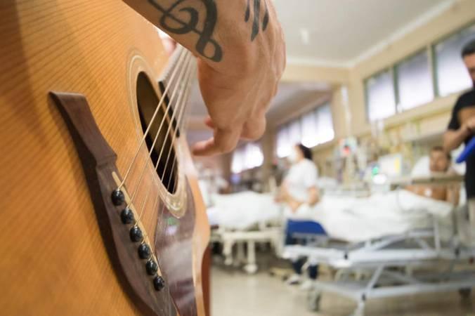 Lei sancionada regulamenta profissão de musicoterapeuta no Brasil.