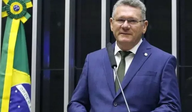 O Deputado Federal, Keniston Braga assume o (MDB) de Parauapebas.