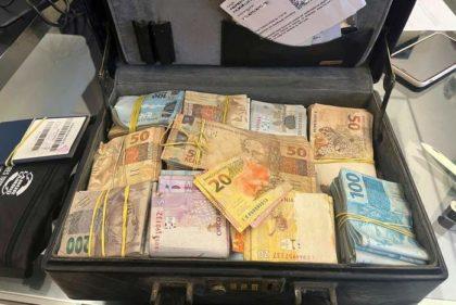 Operação DROPOUT | PF encontra mala de dinheiro em ação contra a Secretaria de Saúde de Vitória da Conquista