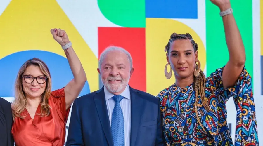 Prefeito do Rio rejeita ministra irmã de Marielle como vice