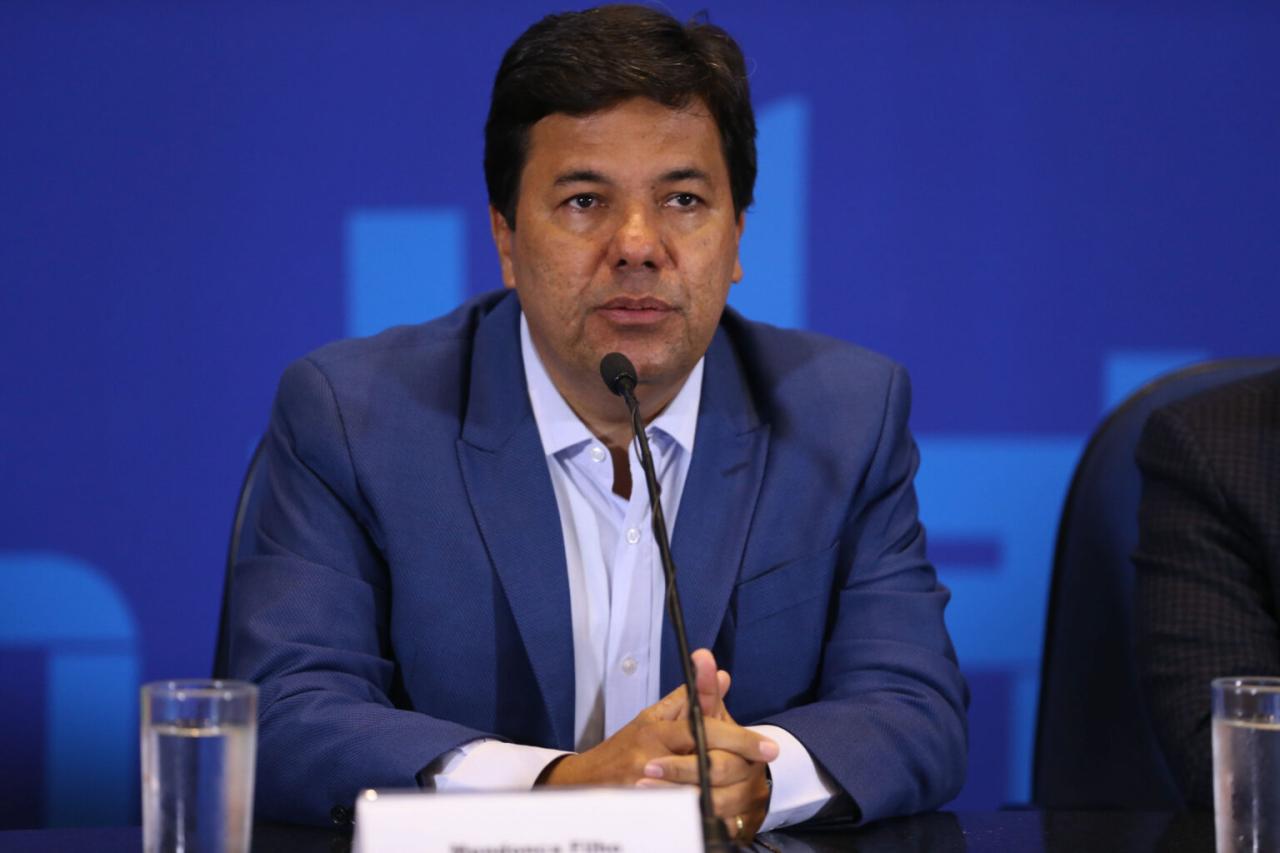 Deputado Mendonça Filho se licencia da presidência do União Brasil no Recife e apoia candidatura de Daniel Coelho.