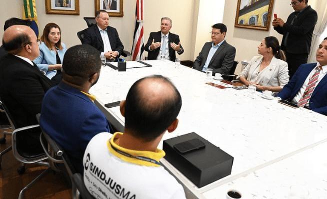 Governador sanciona aumento de 10% nos vencimentos dos servidores do Judiciário do Maranhão.