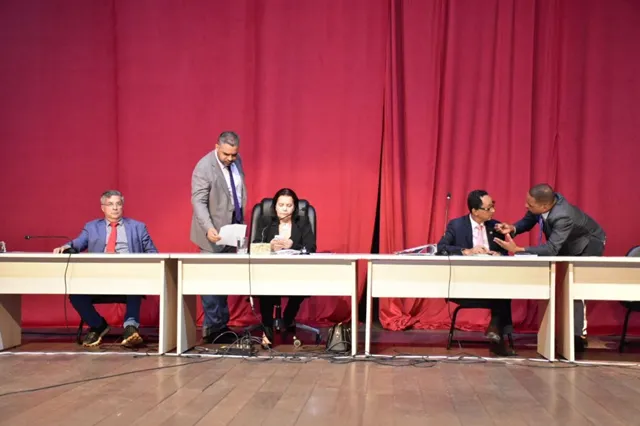 Câmara consulta TCM sobre projeto de antecipação dos precatórios do Fundef, pela Prefeitura.