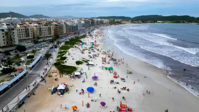Deputados baianos foram a favor da PEC das praias.
