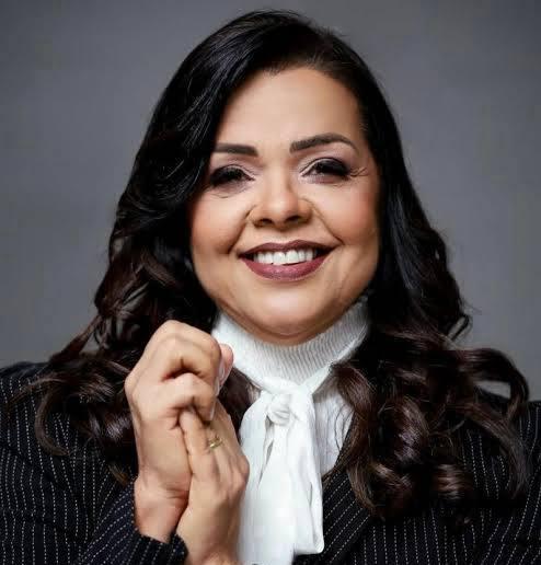 Em Rio Real, Joseane da Ação Social desponta como favorita para cargo de prefeita