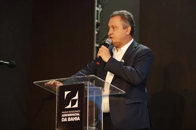 Governo enfrenta cenário adverso, mas crise é janela de oportunidade, diz Rui Costa