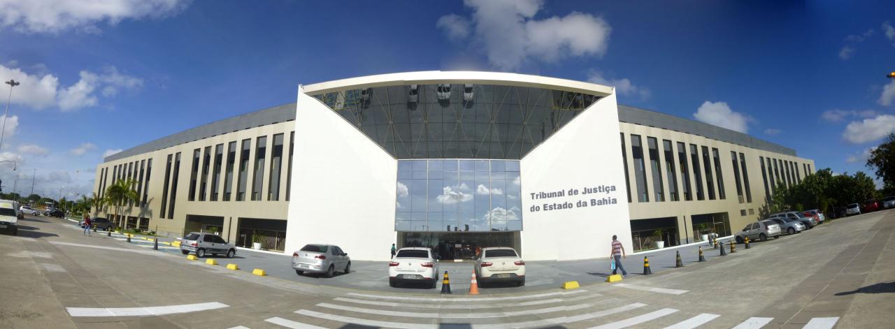 Juízes são afastados suspeitos de agiotagem na Bahia