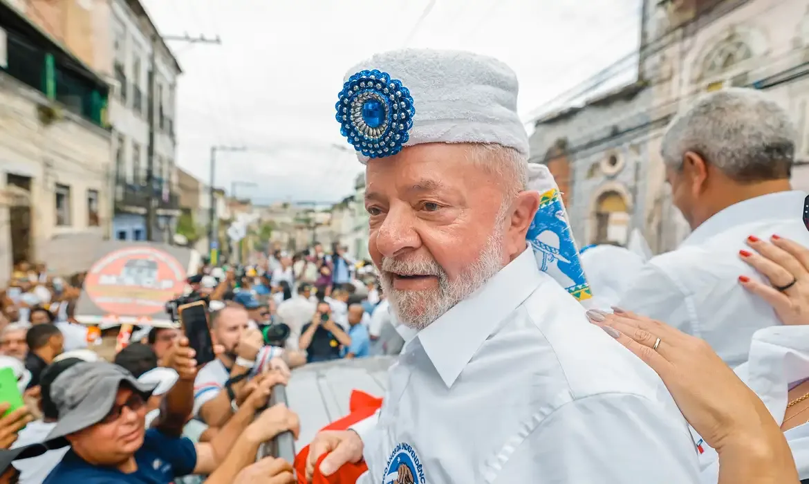 Lula fortalece candidaturas e infraestrutura na Bahia: agenda inclui Feira de Santana e Salvador.
