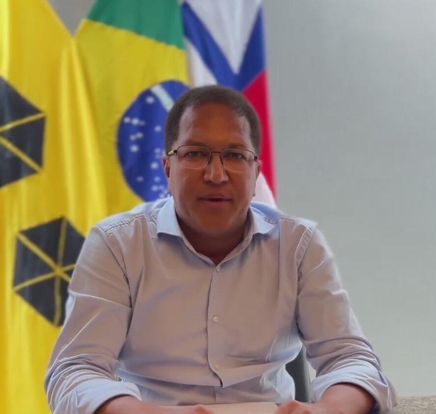 Prefeito Augusto Castro não descarta Sandra Neilma como vice