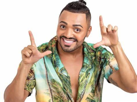 TIRULLIPA FALA QUE PREFEITO TEM PRIMEIRA E SEGUNDA DAMA